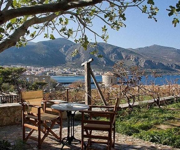Lazareto Πανσιόν 4*